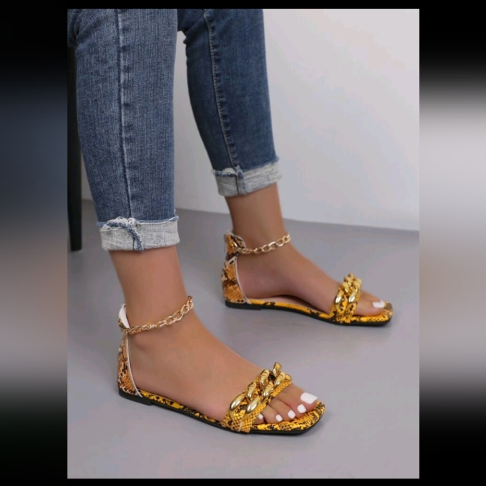 Snakeskin Embossed Chain Decor Zip Back Ankle Strap Sandals